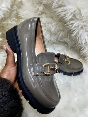 Ladies Classic Shoes