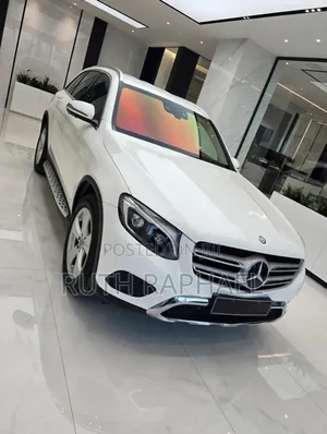 Mercedes-Benz GLC-Class 2017 White