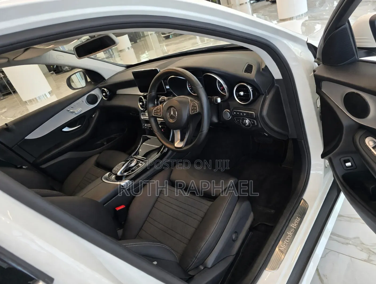 Mercedes-Benz GLC-Class 2017 White