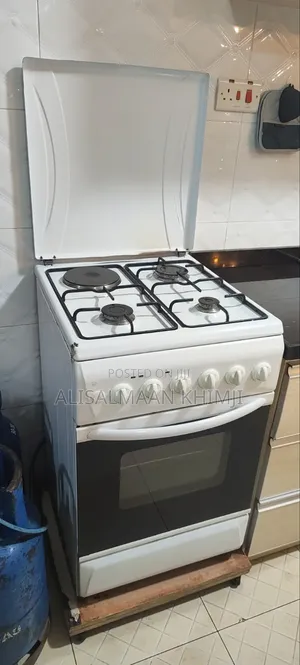 Ramtons Cooker - 50x55 3+1