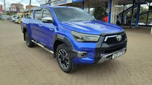 Toyota Hilux 2017 Blue
