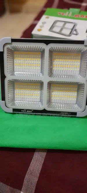 Rechargeable Floodlight