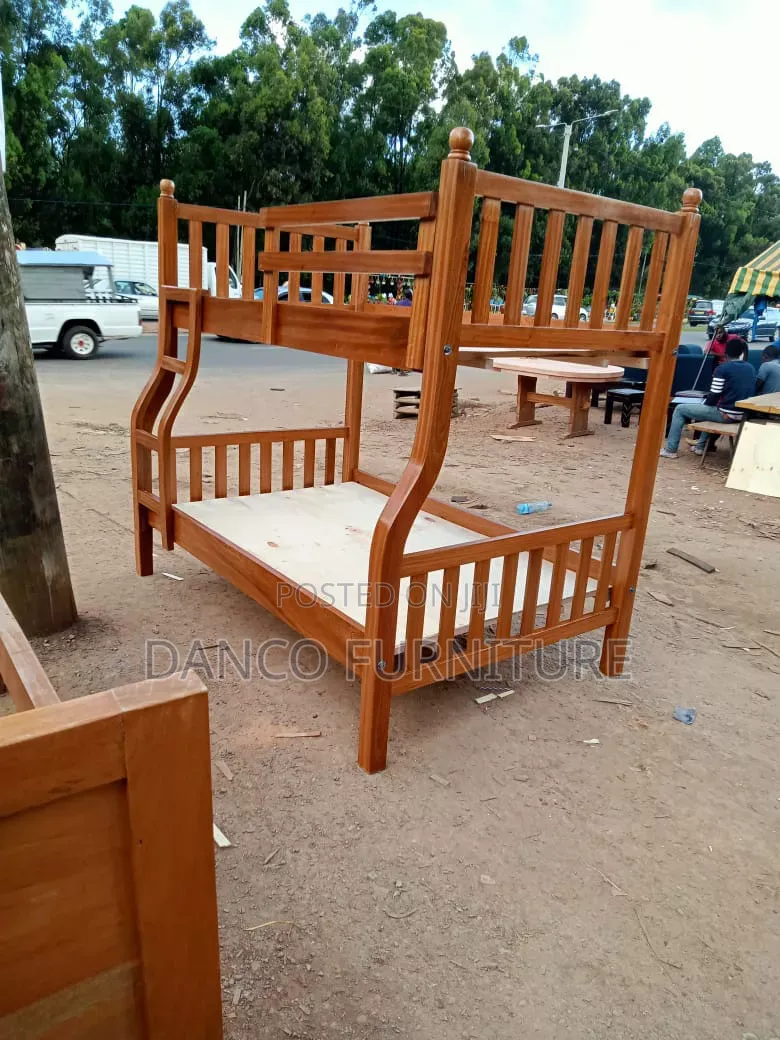 Mahogany Double Decker