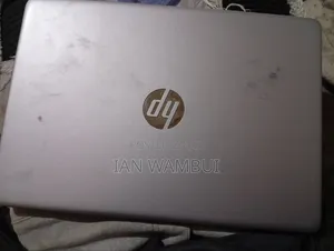 Laptop HP 245 G4 8GB AMD Ryzen 7 SSD 256GB