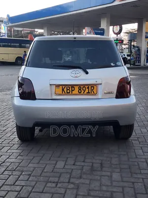 Toyota IST 2005 Gray