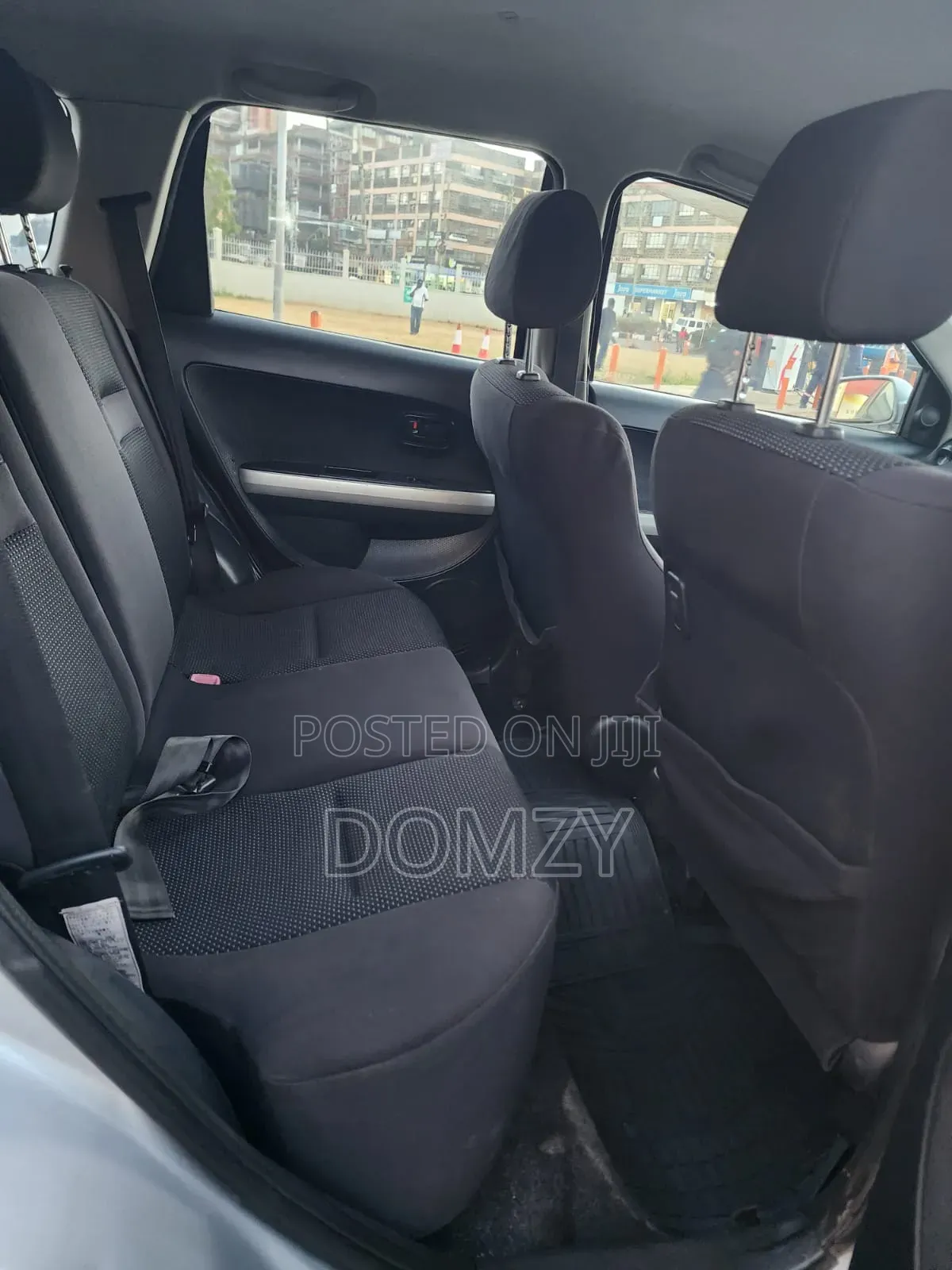 Toyota IST 2005 Gray