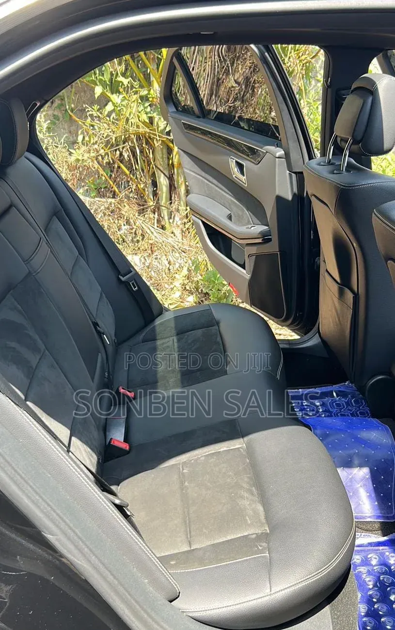 Mercedes-Benz E250 2017 Black