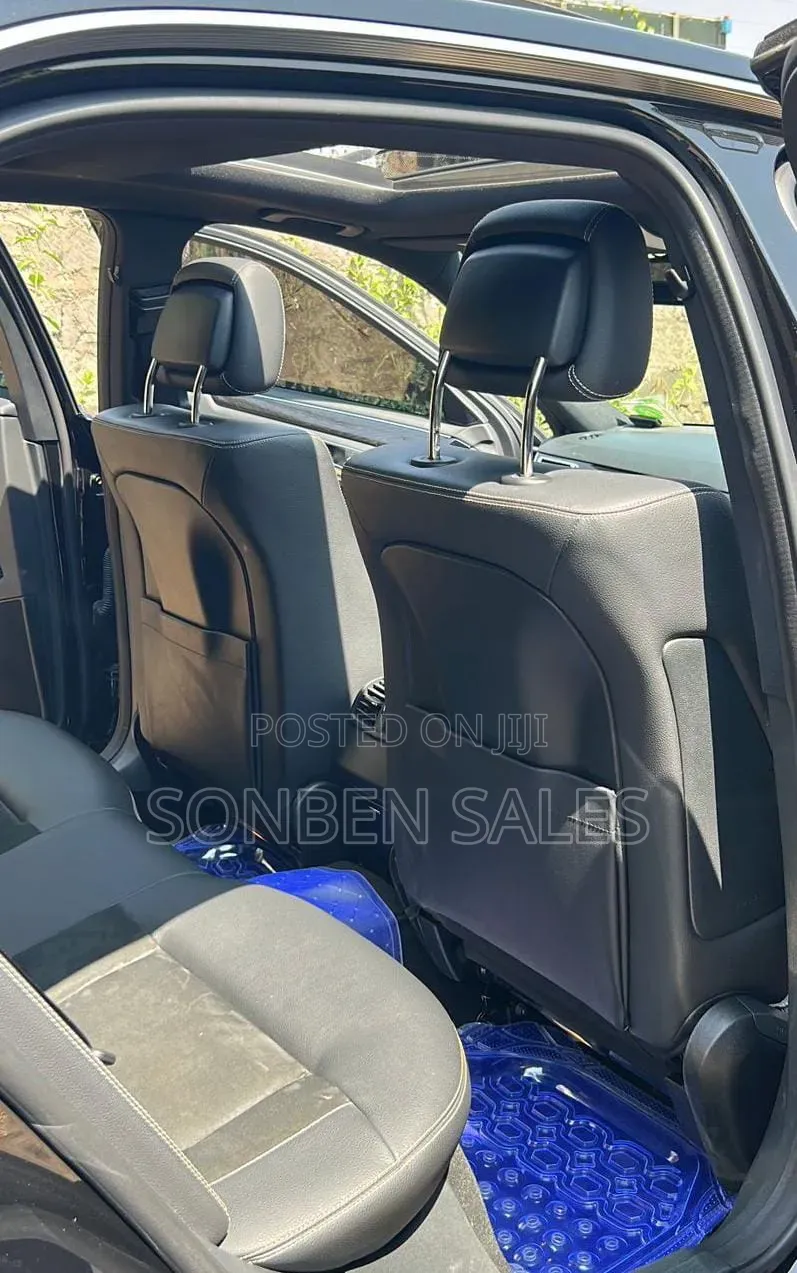 Mercedes-Benz E250 2017 Black
