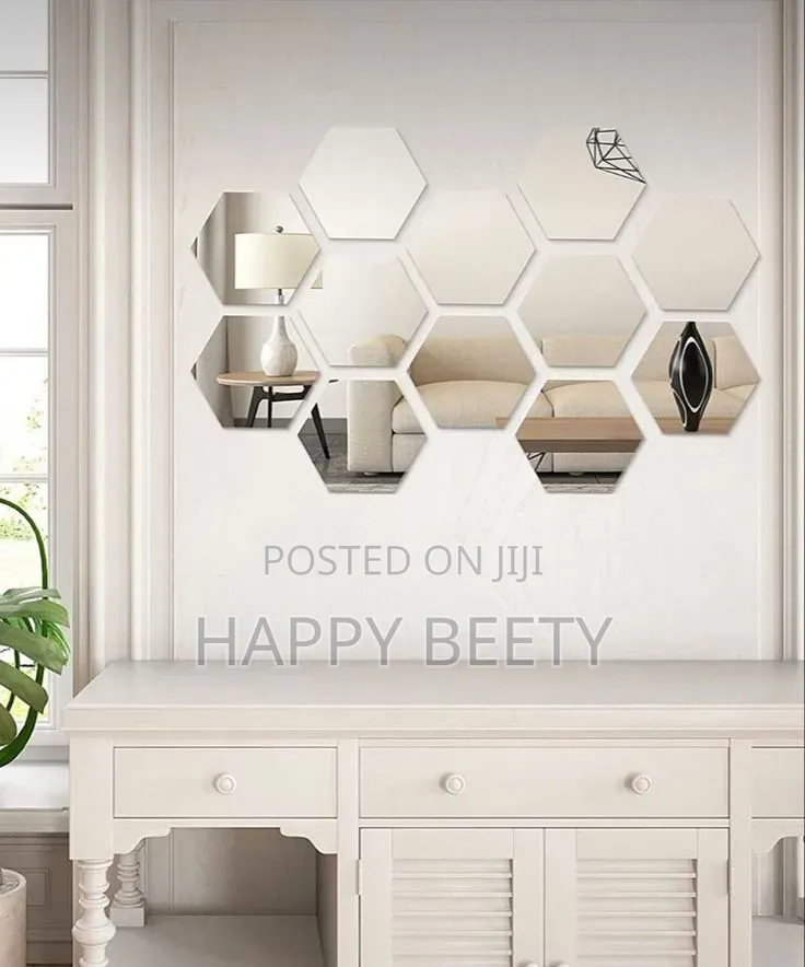 Acylric Hexagonal Wall Mirrors(12pcs in a Pack)