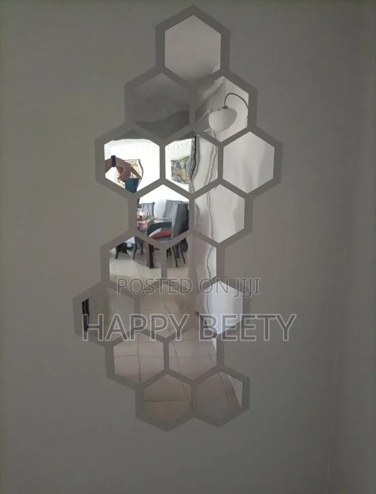 12pcs Hexagonal Peel and Stick Wall Mirror