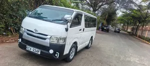Toyota HiAce 2014 White