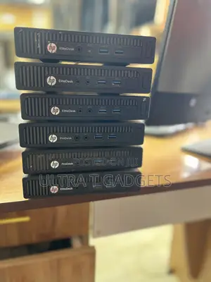 Desktop Computer Lenovo 8GB Intel Core i3 SSD 128GB