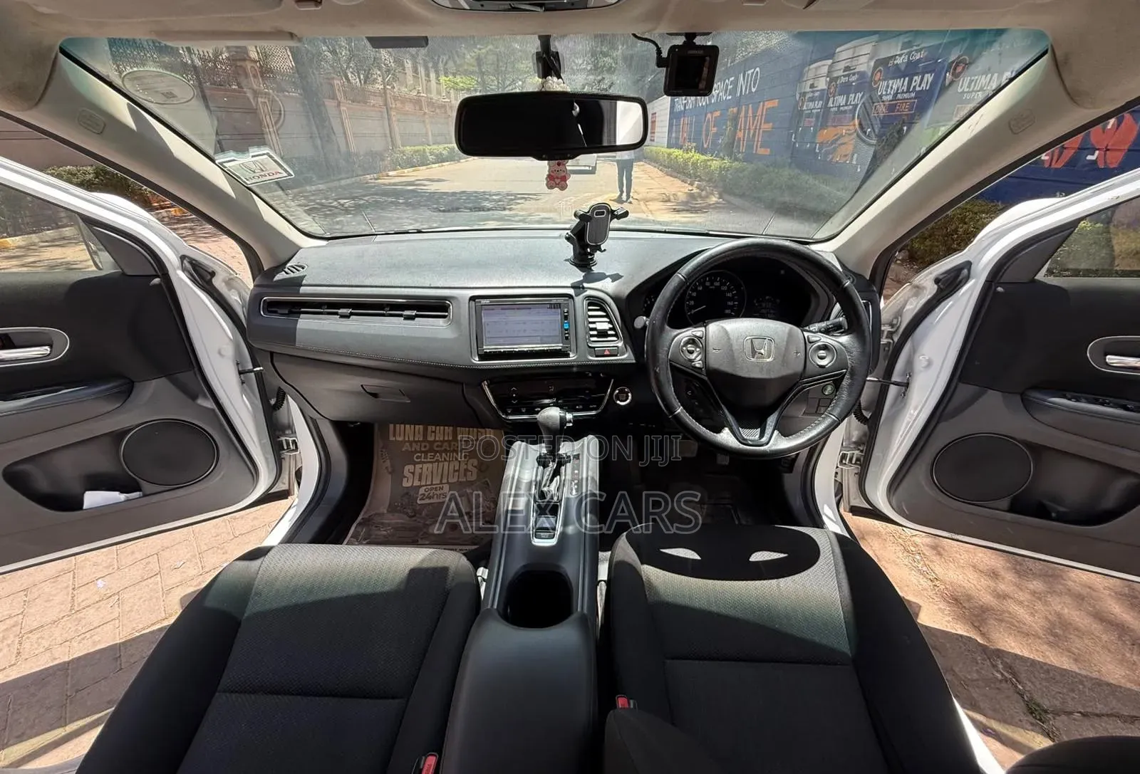 Honda Vezel 2016 White