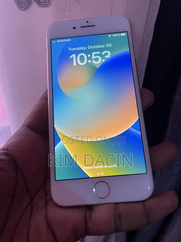 Apple iPhone 8 64 GB White