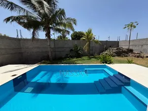 Executive Studio With a Swimming Pool