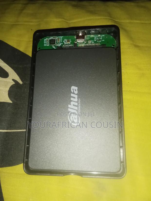 1TB External Hard Drive – Excellent Working Condition - thumbnail 3