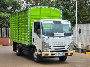 Isuzu NMR 2022 White