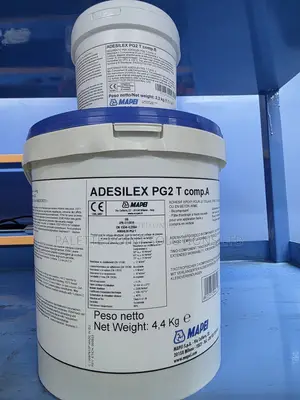Adesilex PG2 ( Mapei)