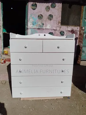Modern Kids Chest of Drawers