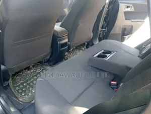 Toyota Auris 2013 Black