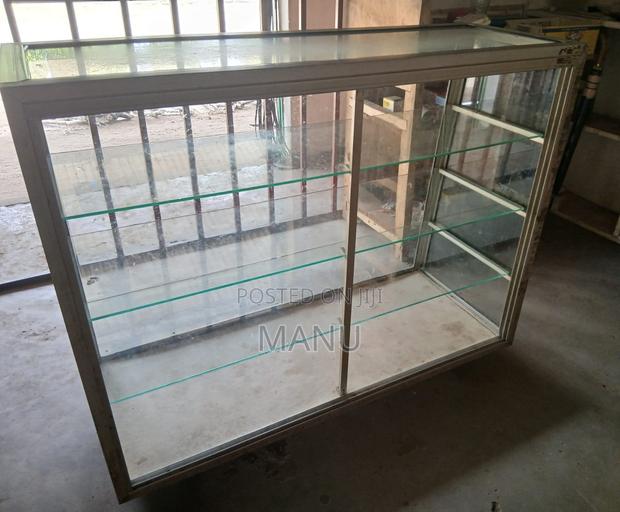 Aluminium Shop Display - main view