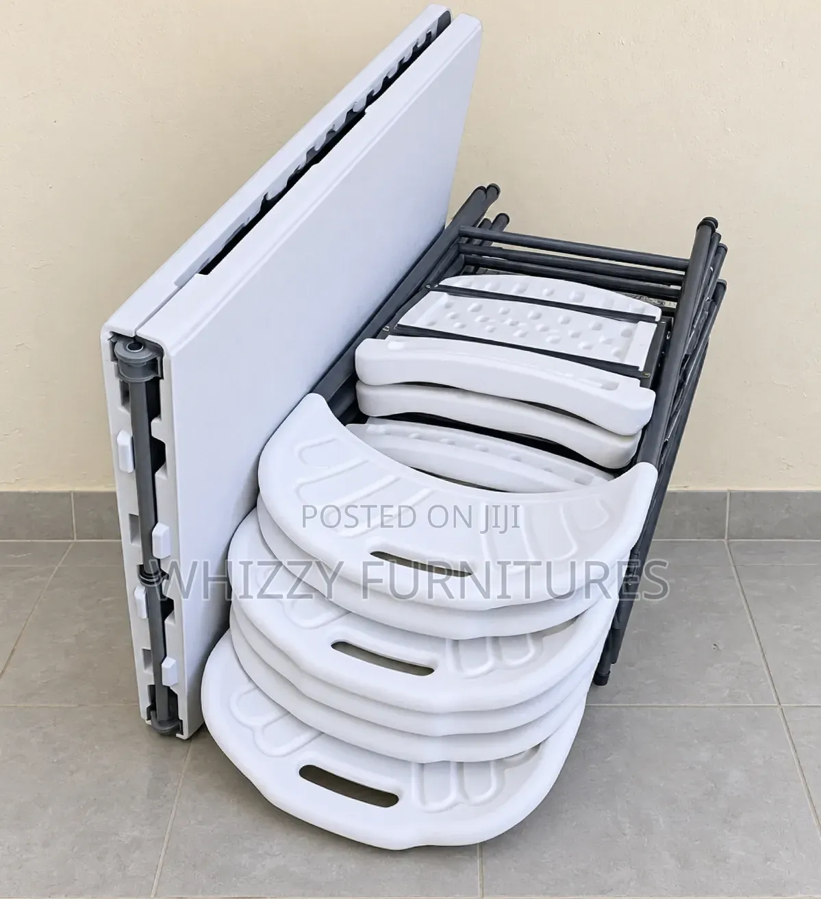 Folding Table With Chairs | Trainings and Meeting