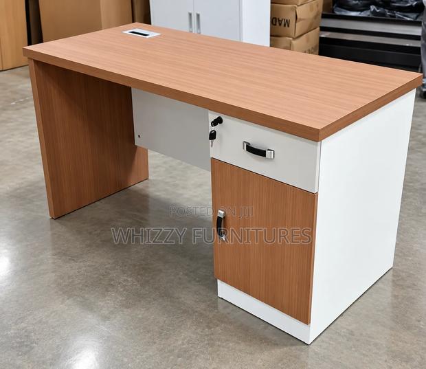 Modern Executive Office Desk With Lockable Storage - main view