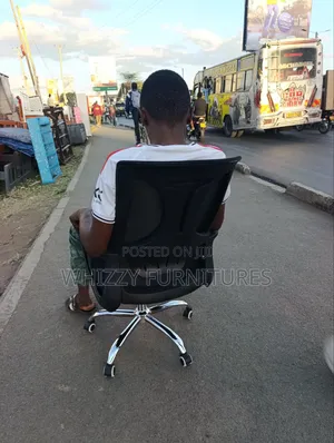 Black Mesh Office Chair With Armrests & Chrome Base