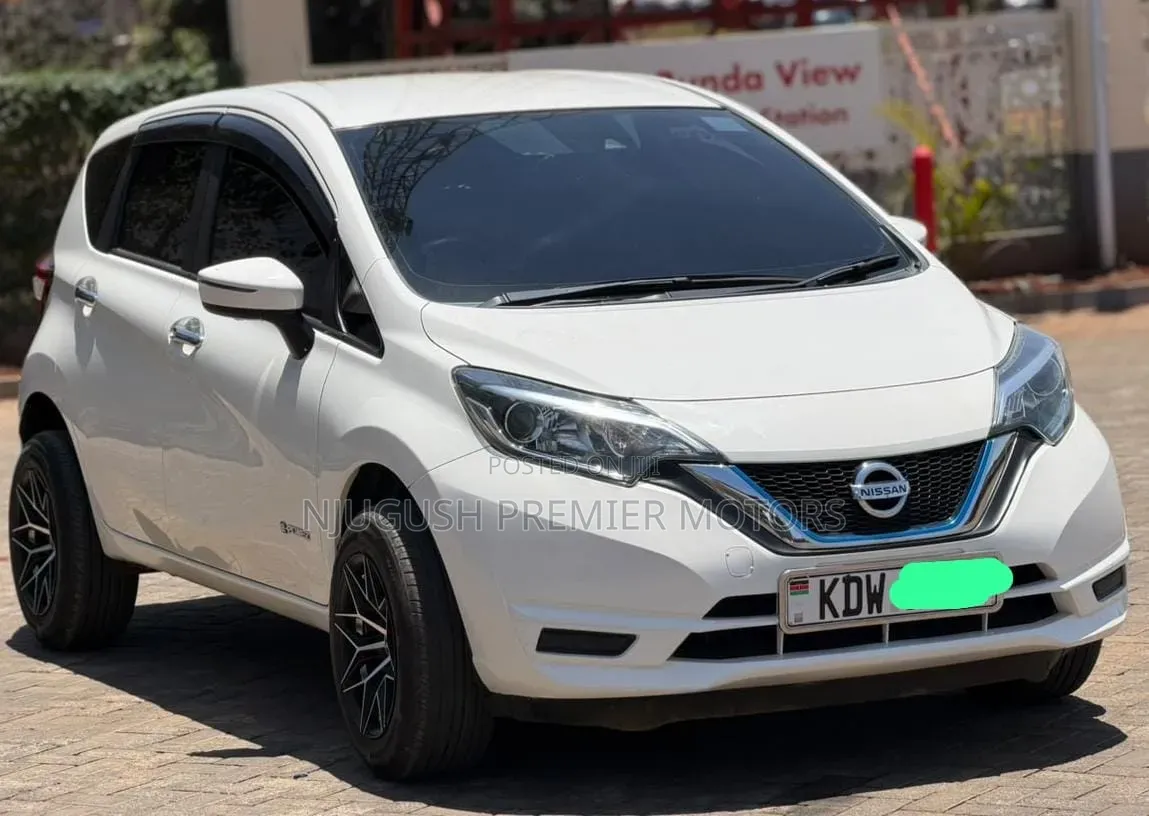 Nissan Note 2018 White