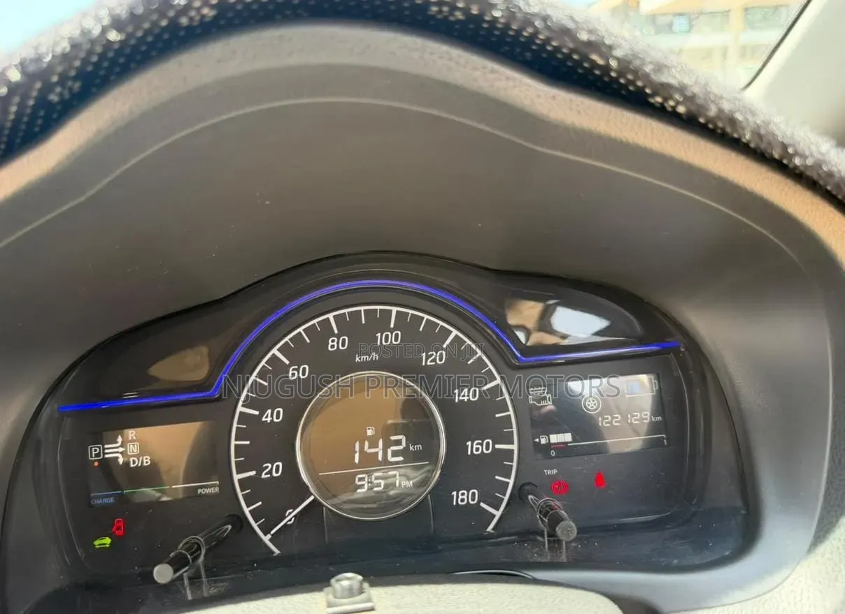 Nissan Note 2018 White