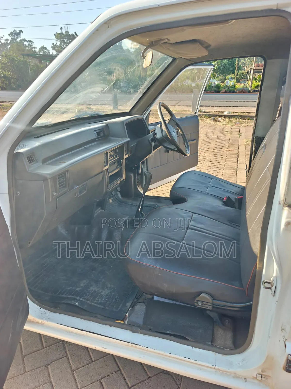 Mitsubishi L200 2004 White