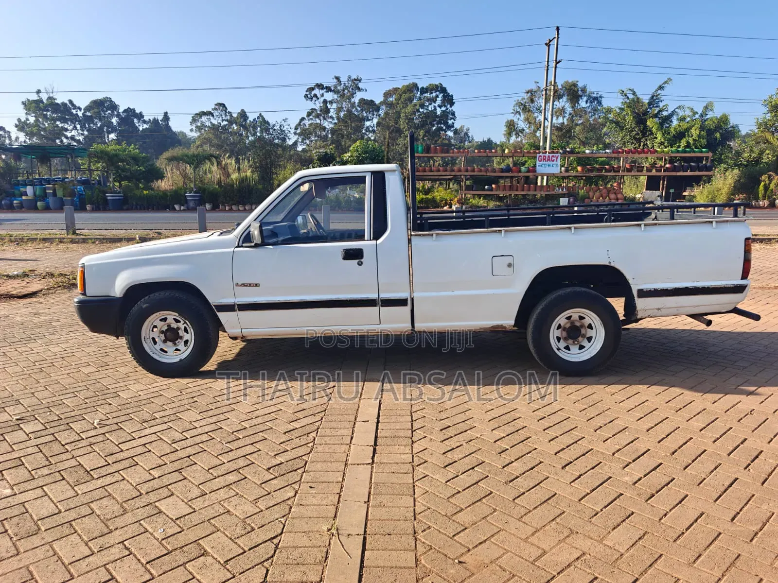 Mitsubishi L200 2004 White