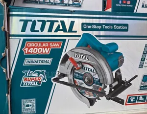 Industrial-Style 1400W Circular Saw for Workshop Use