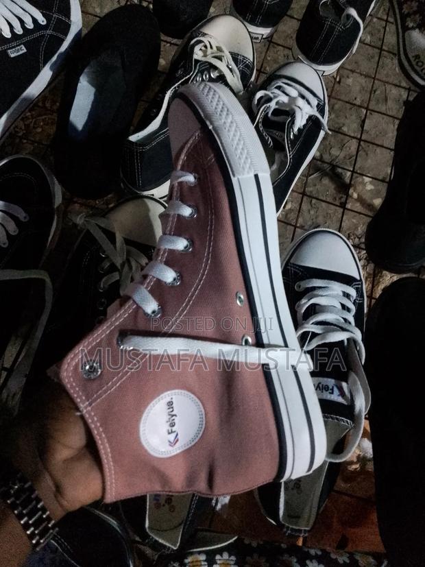 Unisex Canvas. - thumbnail 2
