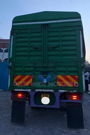 Isuzu FRR 90 2025