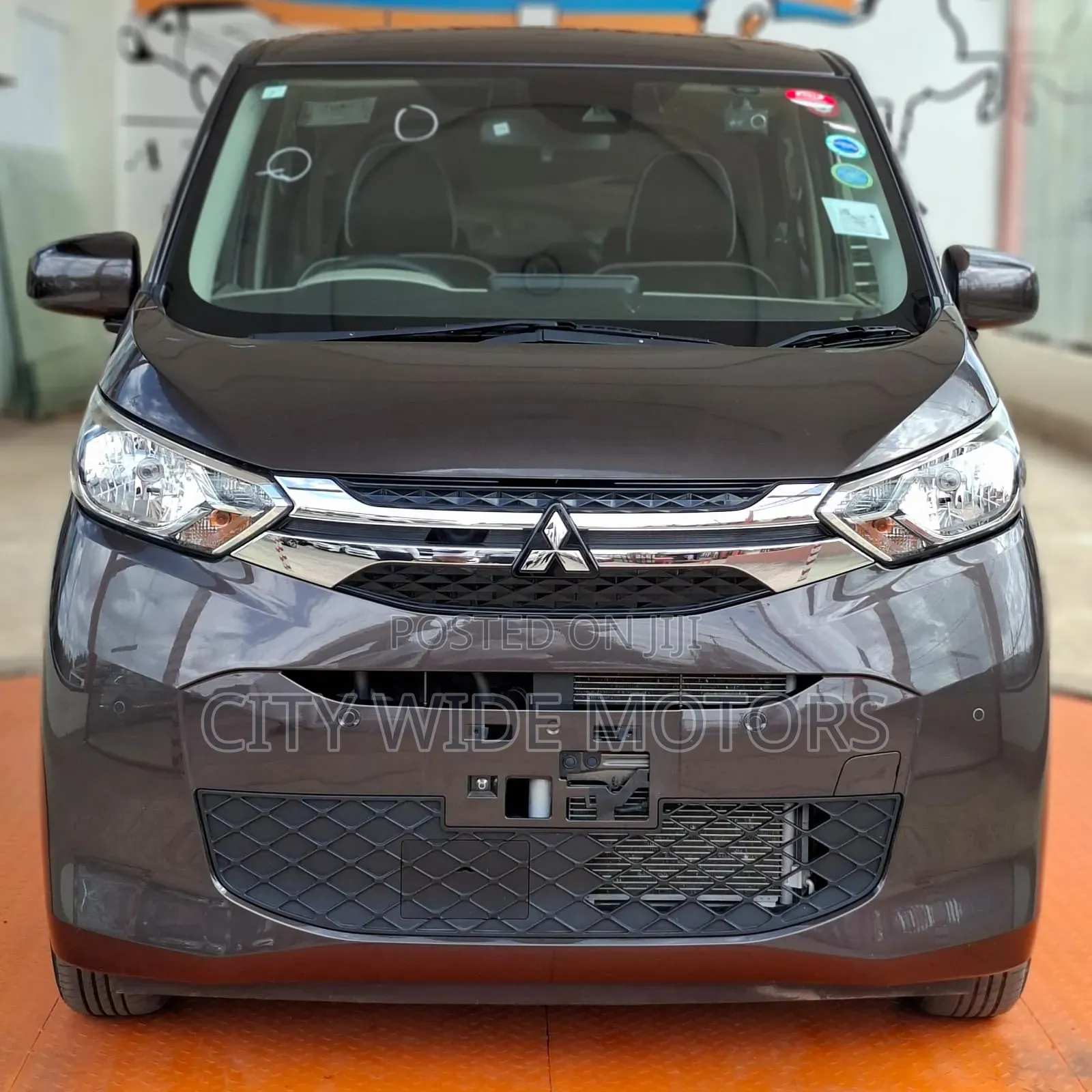Mitsubishi EK Wagon 2019 Gold