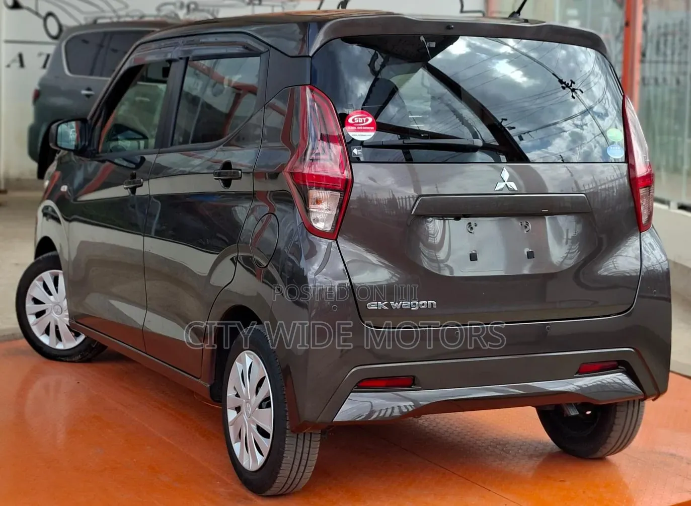 Mitsubishi EK Wagon 2019 Gold