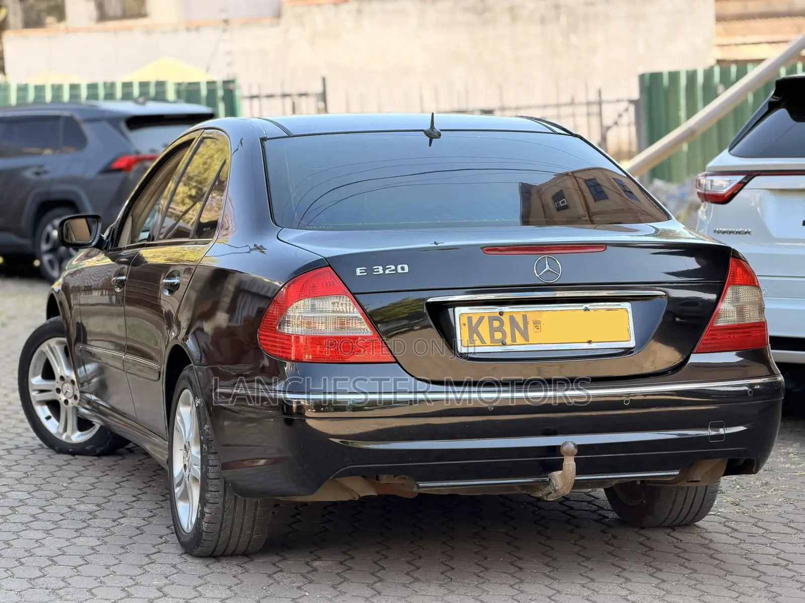 Mercedes-Benz E320 2003 Black