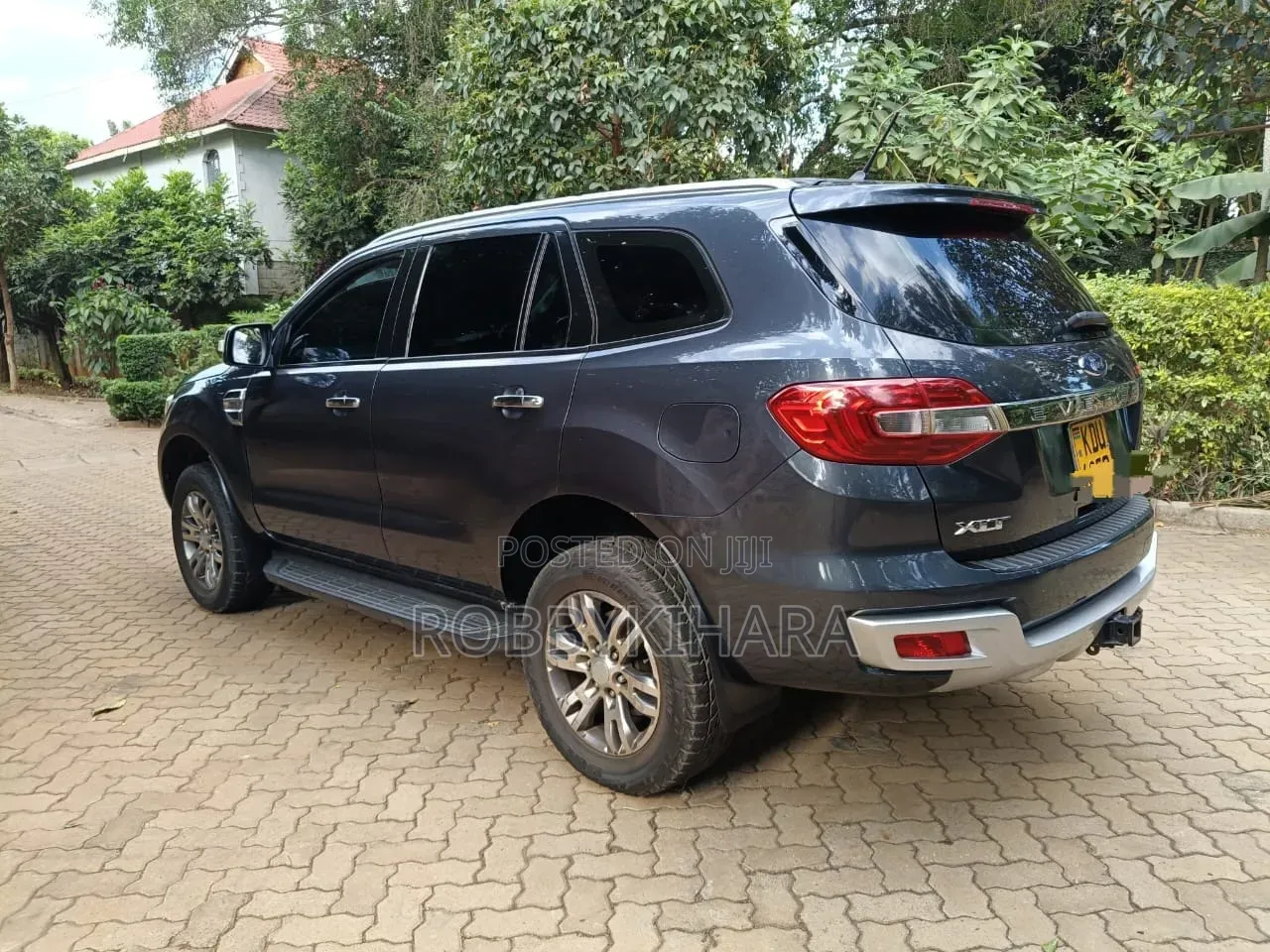 Ford Everest 2018 Blue