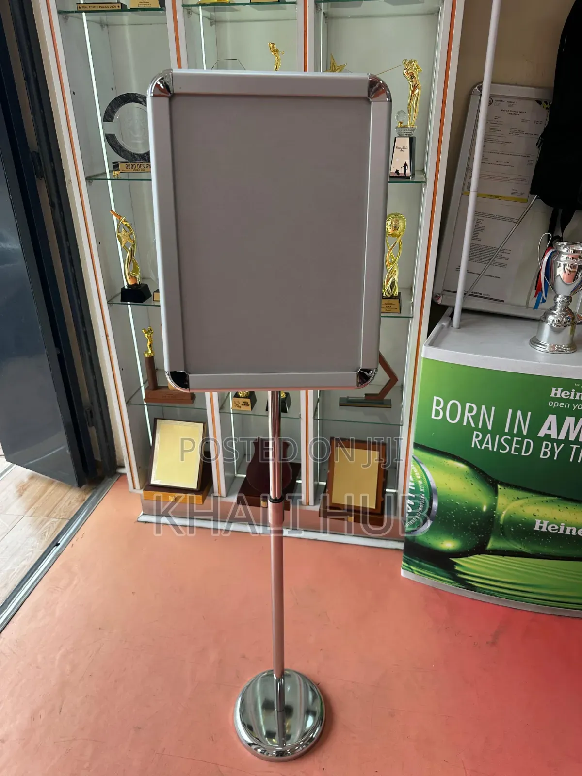 Snapper Frame A3 Menu Display Frame With Stand for Restaurants