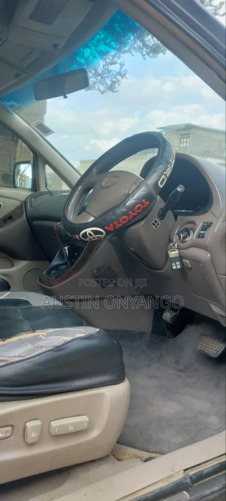 Toyota Harrier 3.0 V6 2001 Silver