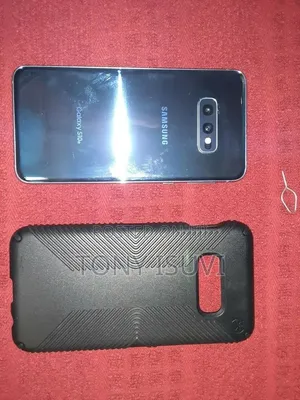 Samsung Galaxy S10e 128 GB Black