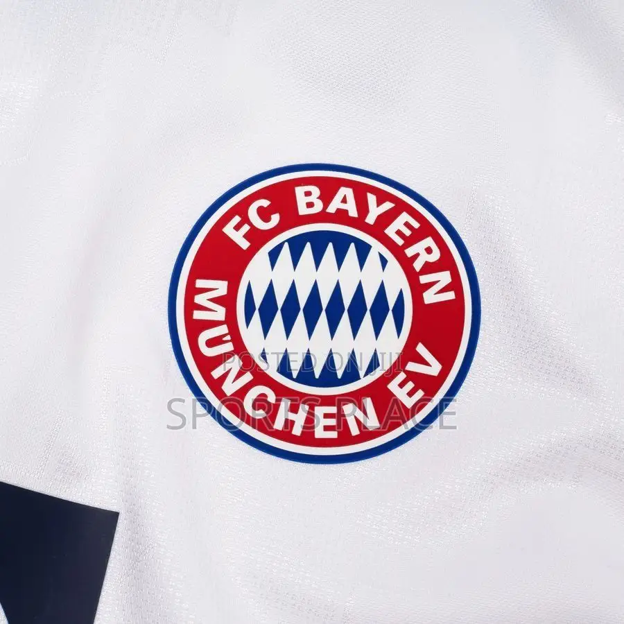 Bayern München Away Player Version 2026/27