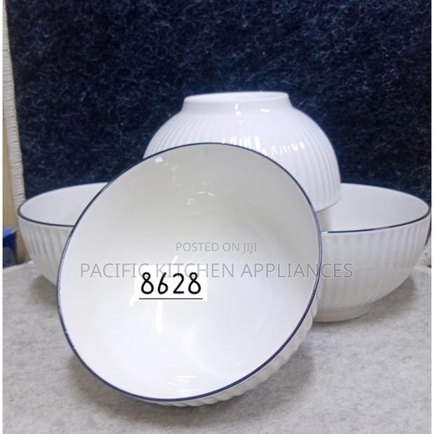 6 PCs Set Ceramic Bowls With Black Boarder. - main view