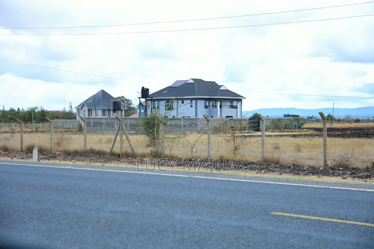 50*100 Plots in Komarock