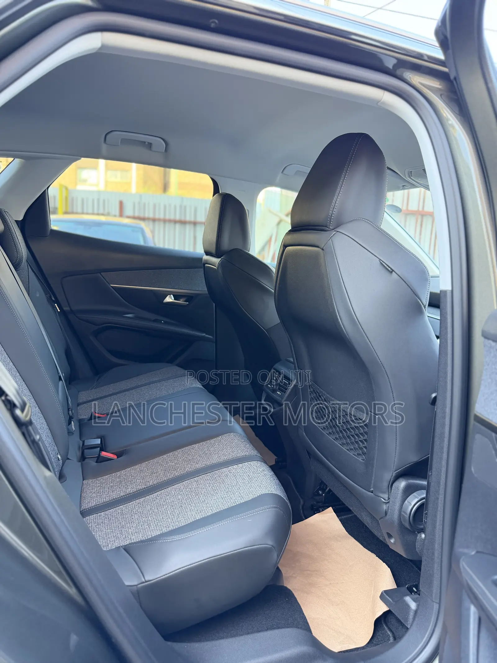 Peugeot 3008 2019 Green