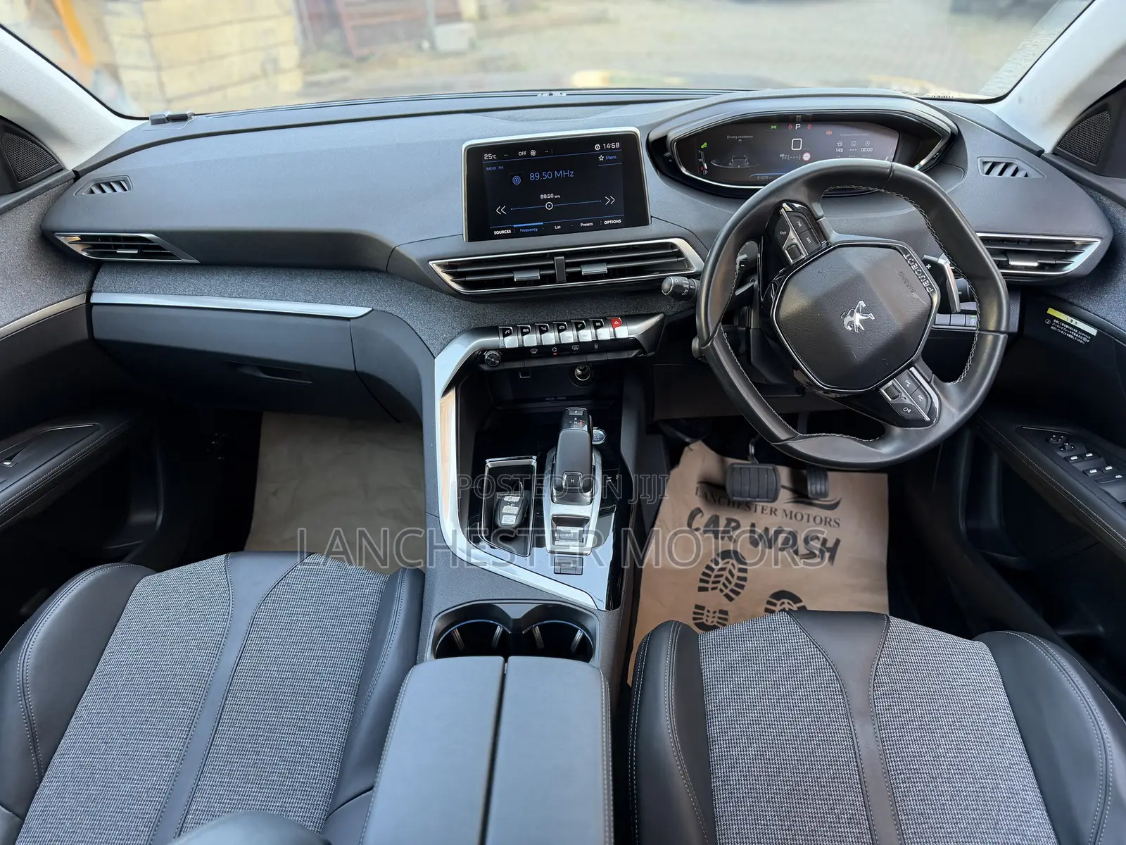 Peugeot 3008 2019 Green