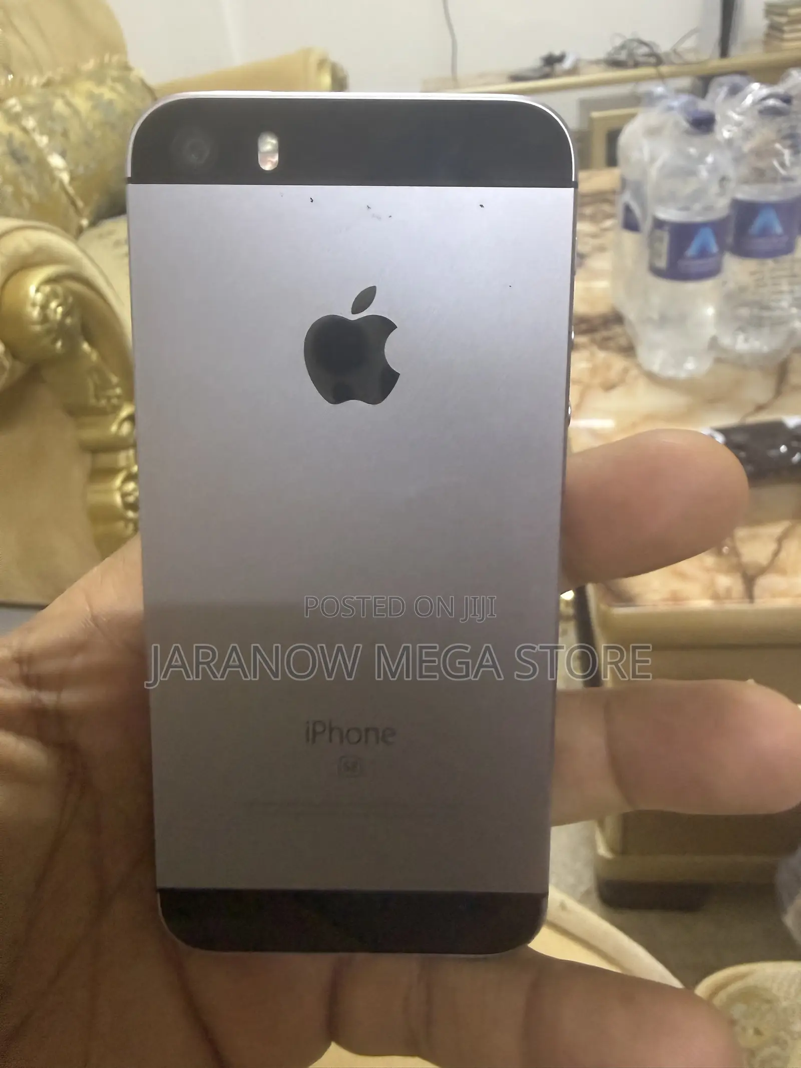 Apple iPhone SE 16 GB Silver