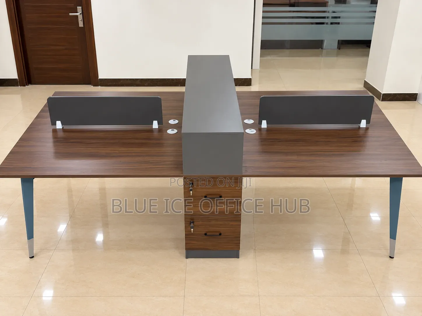 4-Way Office Workstation