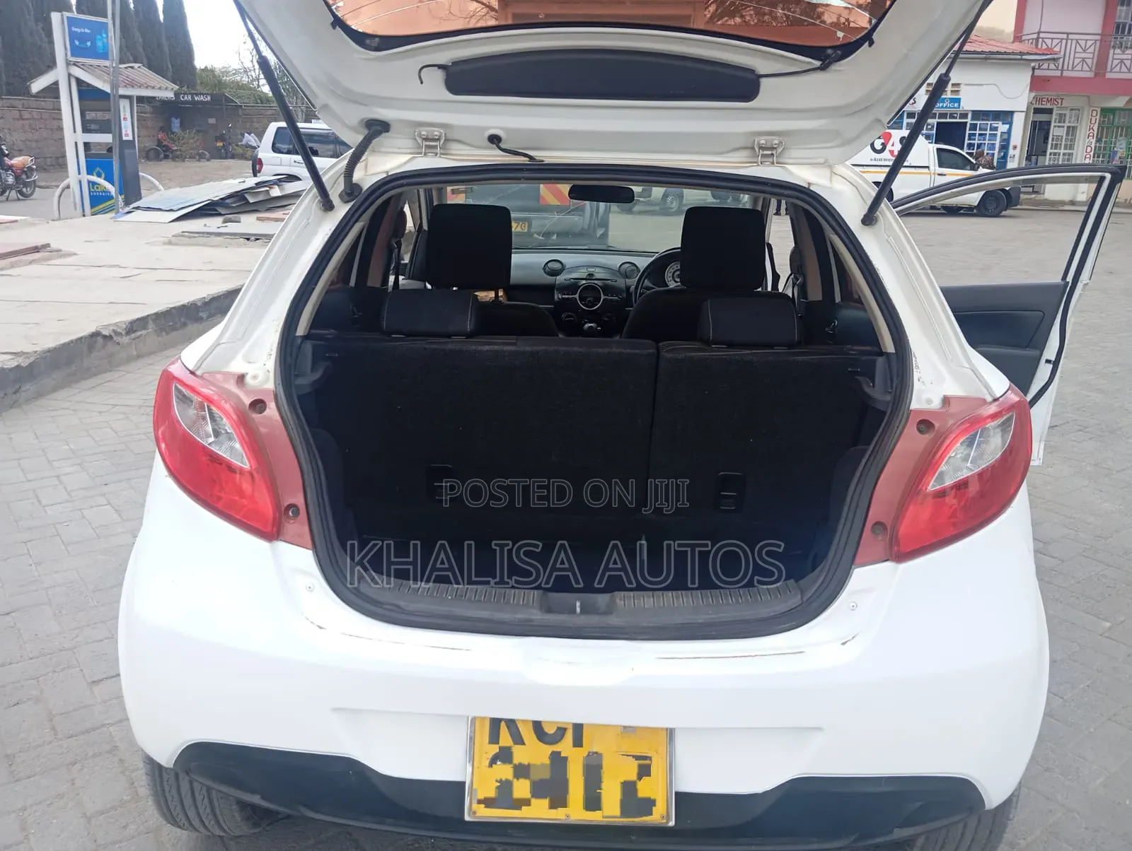 Mazda Demio 2010 White